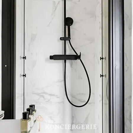 Apartment Parenthese Parisienne Sous Les Toits - Luxembourg *
